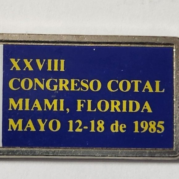 Eastern Airlines Key Chain with COTAL of Miami on back 1985 VINTAGE - Picture 3 of 5